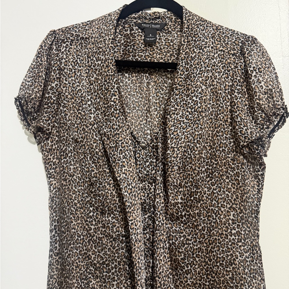 White House Black Market Leopard Chiffon Blouse Bow Sheer S - Picture 3 of 6